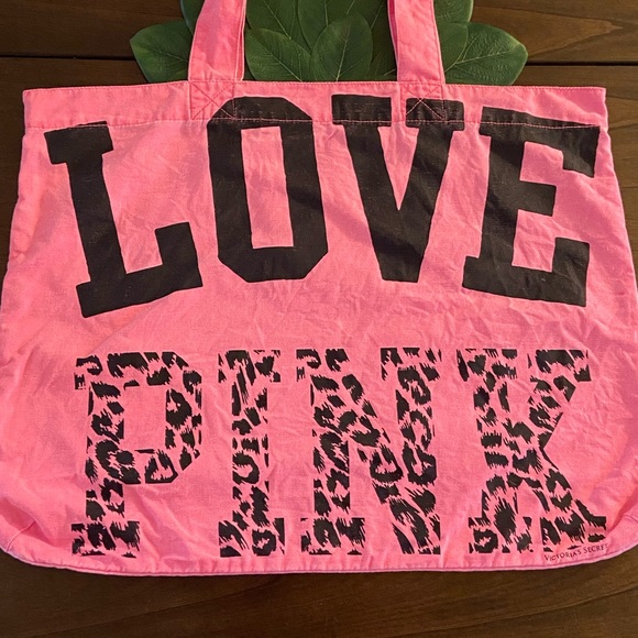 PINK Victoria’s Secret Sock and Tote Bag Bundle NWT - Picture 4 of 13